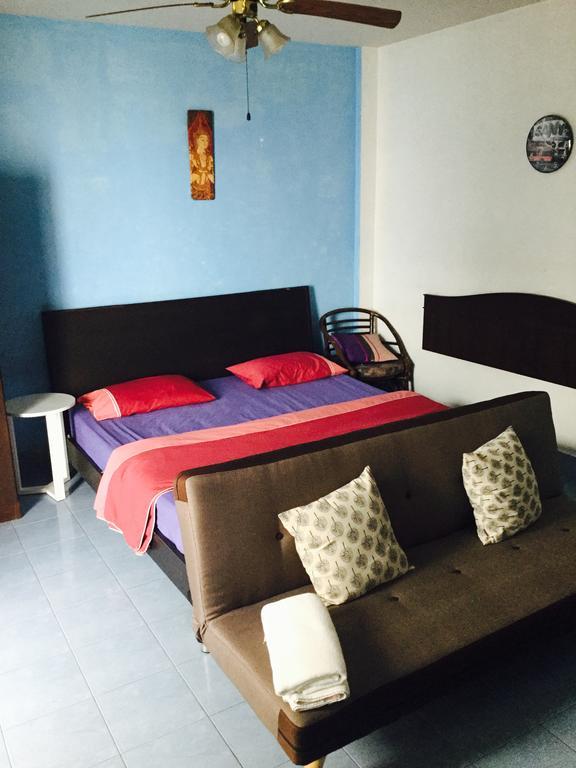 Belle Cose Guest House Patong Luaran gambar