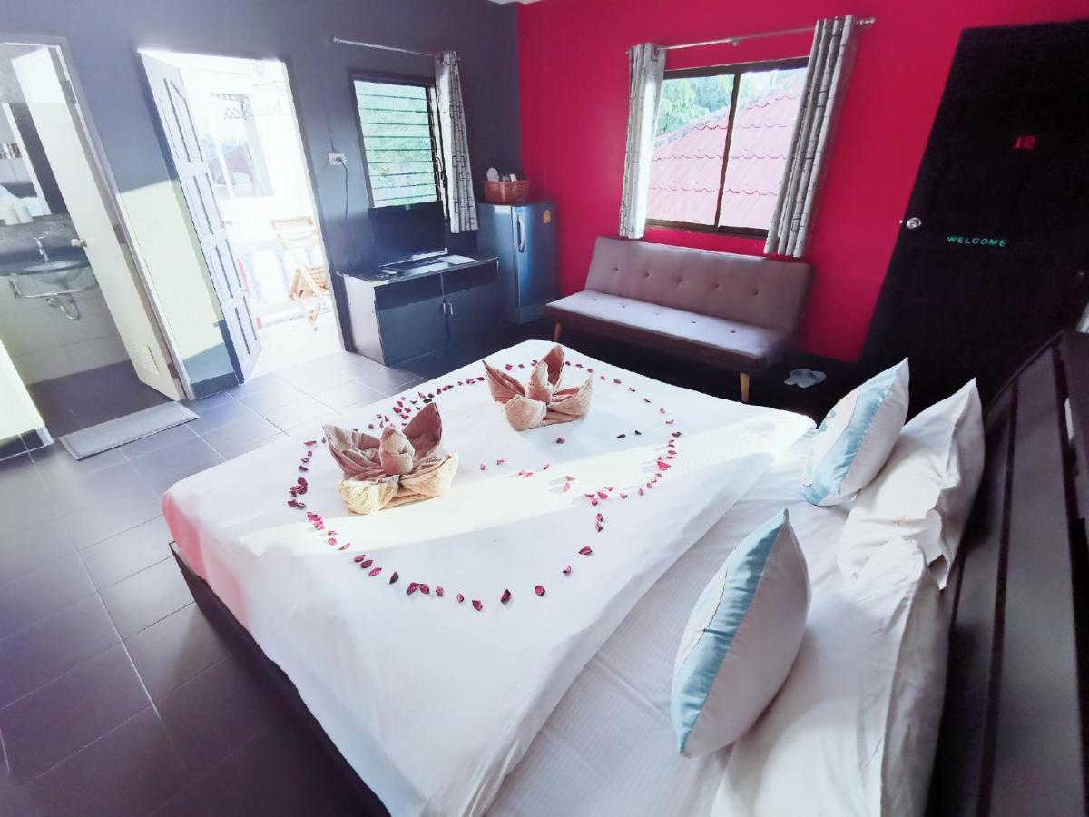 Belle Cose Guest House Patong Luaran gambar