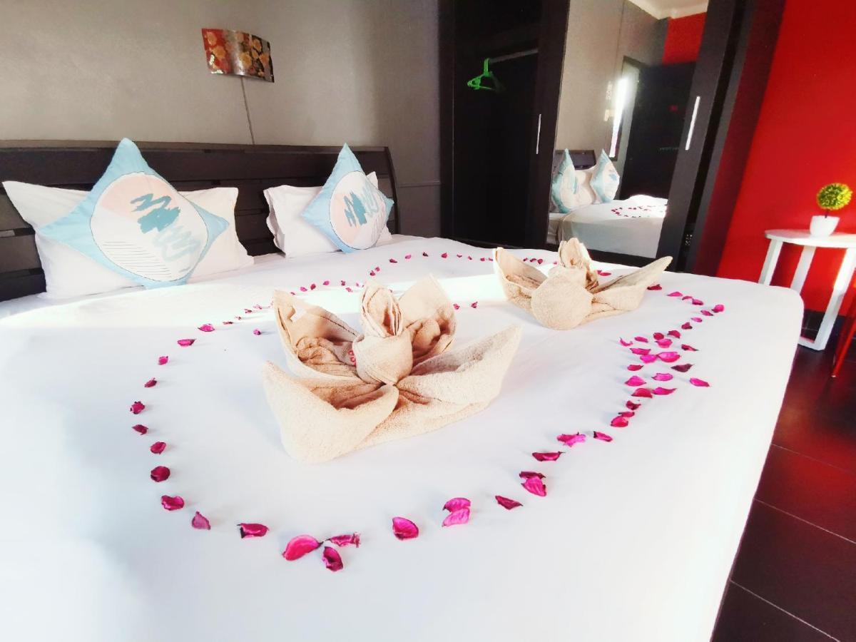 Belle Cose Guest House Patong Luaran gambar